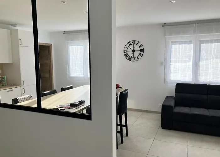 Du Thone Sejour Au Calme En Lisiere De Foret Holiday home *